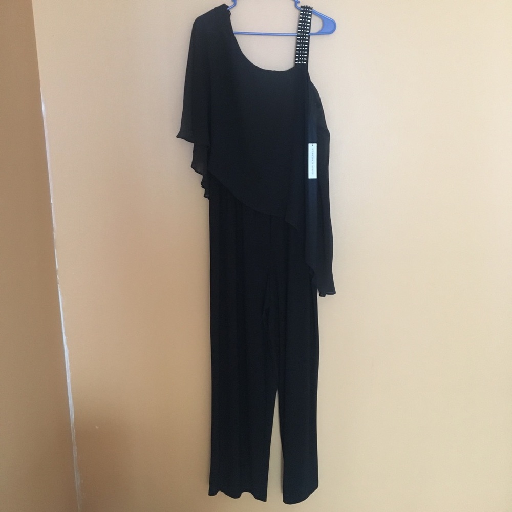 Emma & Michelle Ruffle Shoulder Jumpsuit XL